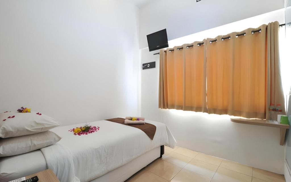 Guest House Nozz Semarang Exteriör bild