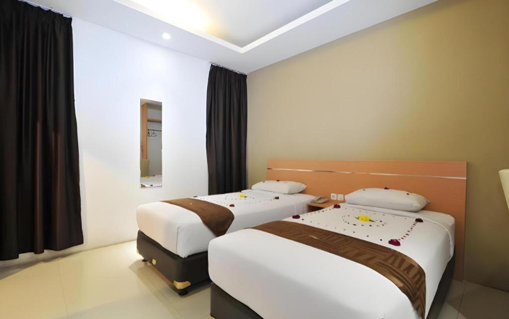 Guest House Nozz Semarang Exteriör bild